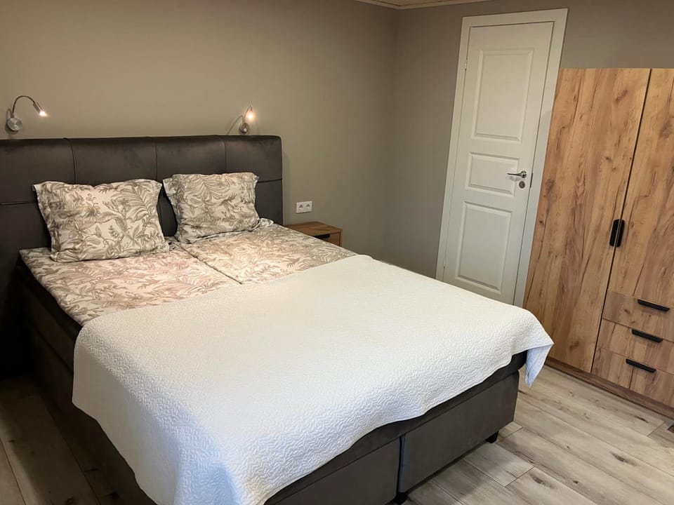 Bed, wardrobe