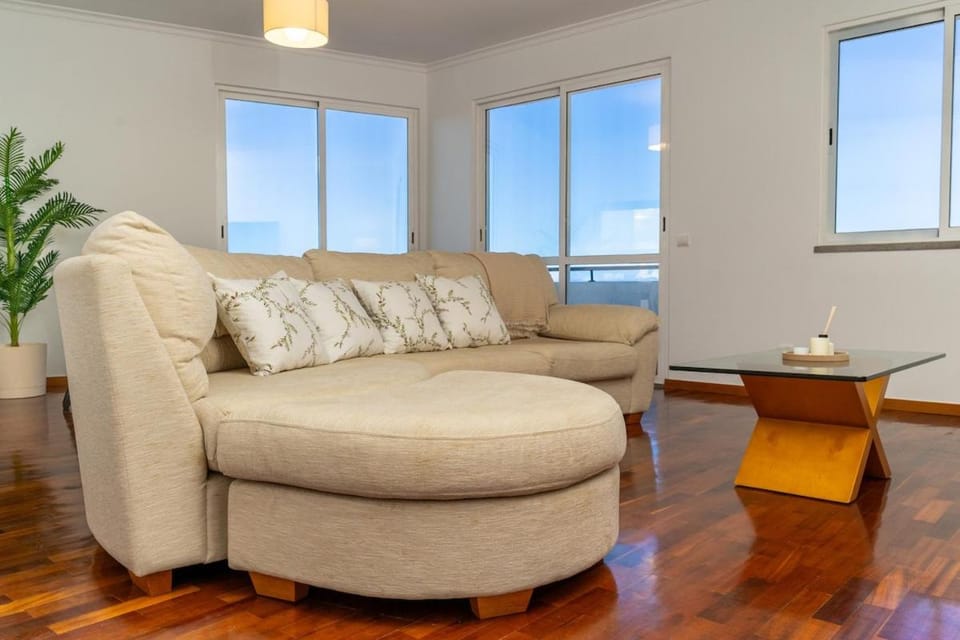 Living room, Sea view