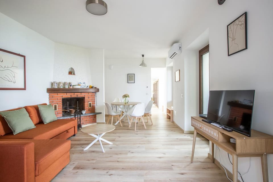Living room, On site
