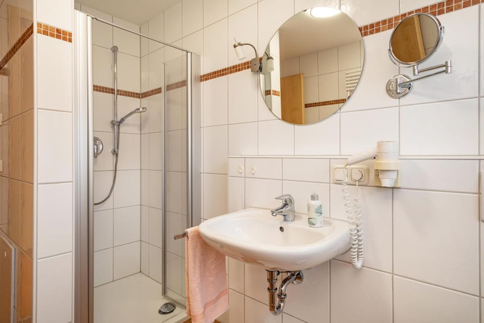 Bathroom, Living room