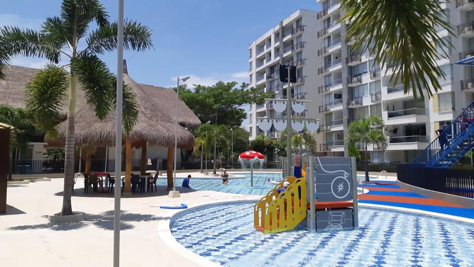 Aqua park, Swimming pool