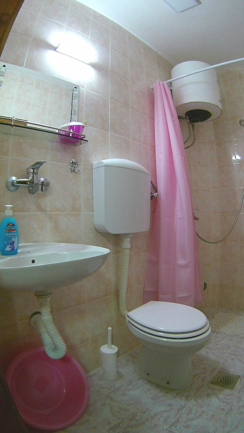 Shower, Toilet, Bathroom