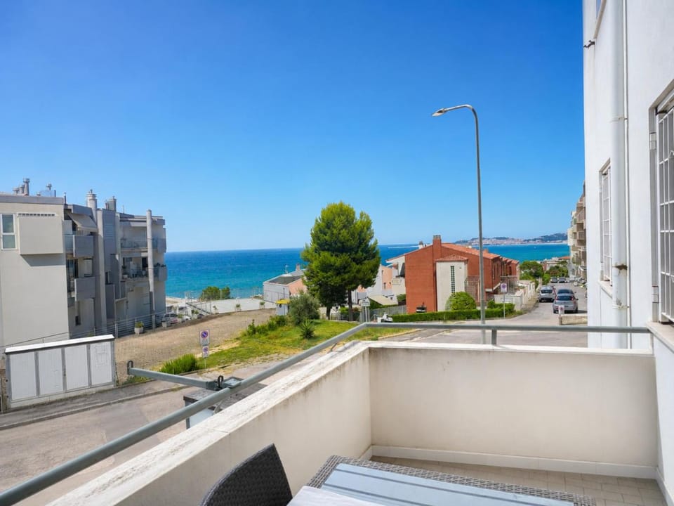 Property building, Day, Natural landscape, View (from property/room), Balcony/Terrace, City view, Sea view