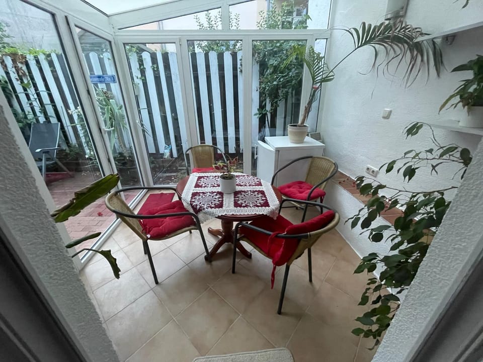 Balcony/Terrace, Seating area