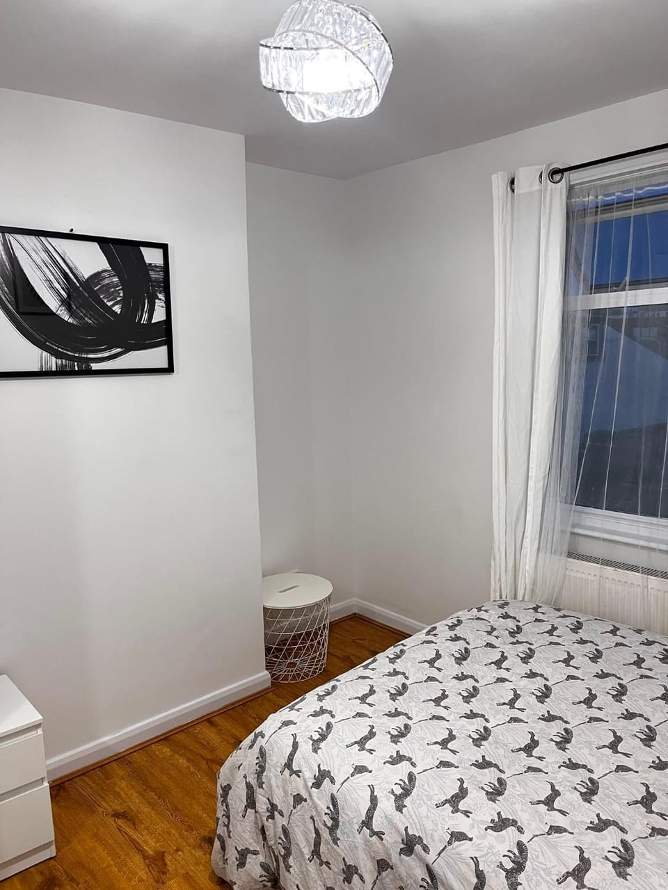 The Cosy stay is a two bedroom apartment located next to Forest Hill train station London, with quick access to the city and local landmarks Apartment in London Borough of Southwark