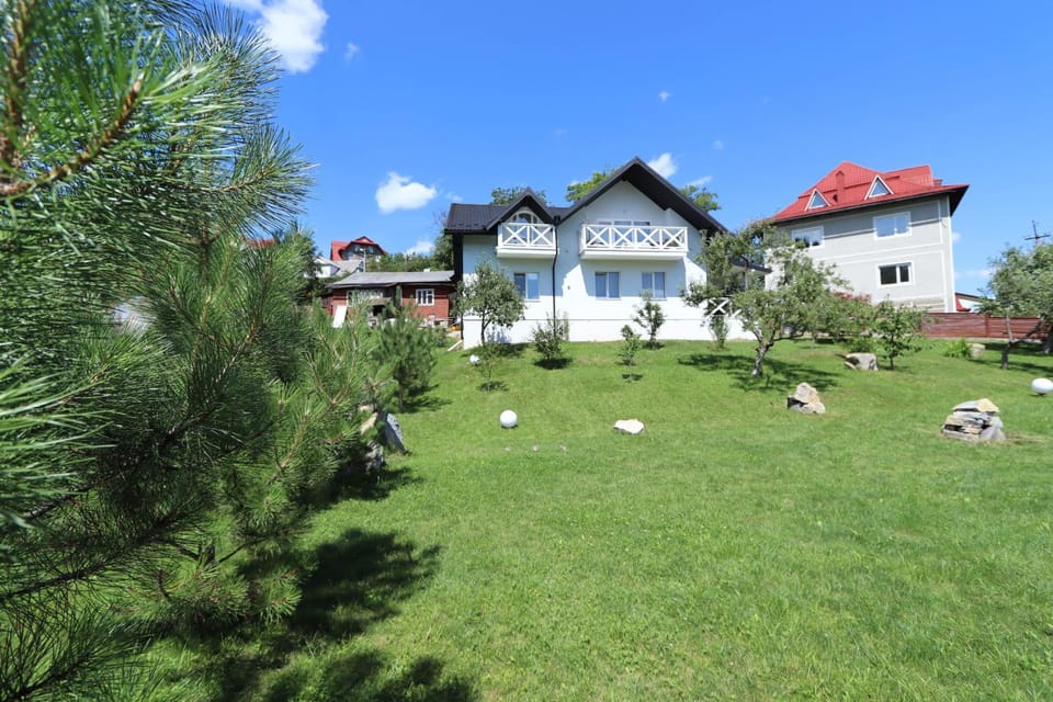 Property building, Garden view