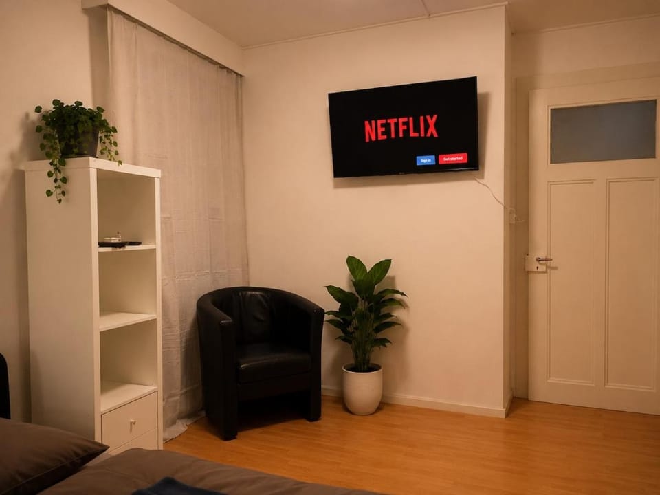 Room in a shared Flat near the Train Station with large Kitchen Apartment in Fribourg