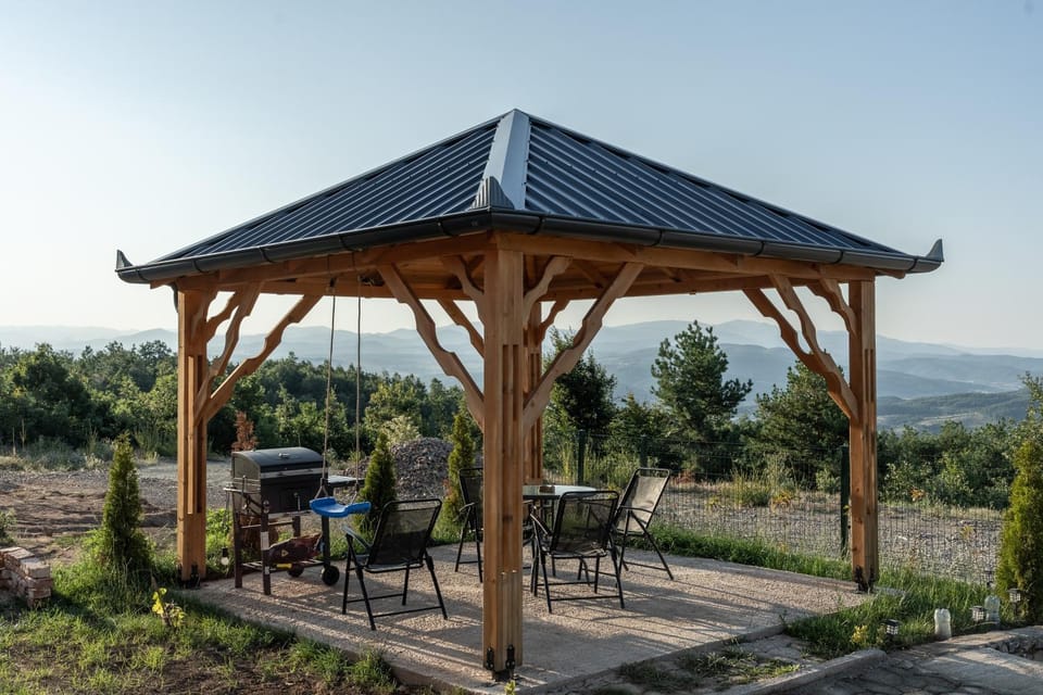 Patio, BBQ facilities, Balcony/Terrace, Mountain view
