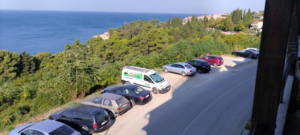 Day, Natural landscape, Sea view, Parking