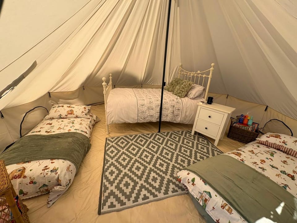 Rogarnet caravan park Luxury tent in East Dorset District