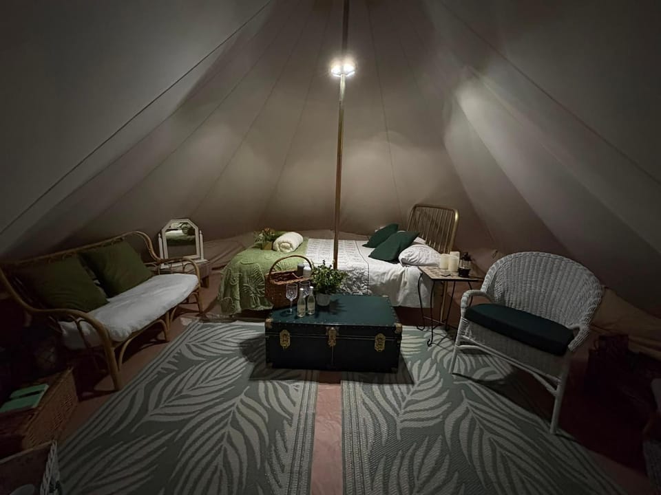 Rogarnet caravan park Luxury tent in East Dorset District