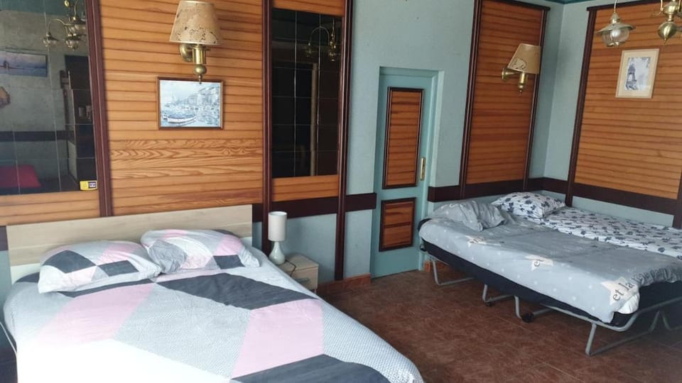Maison 4 chambres Apartment in Finistere