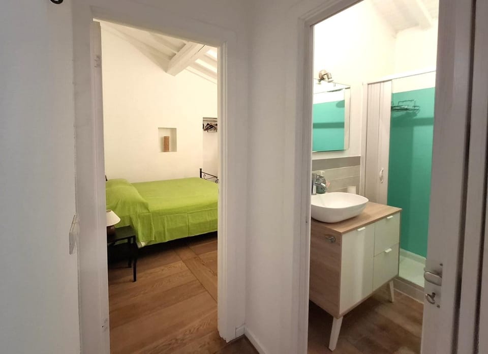 Bed, Bathroom, Bedroom