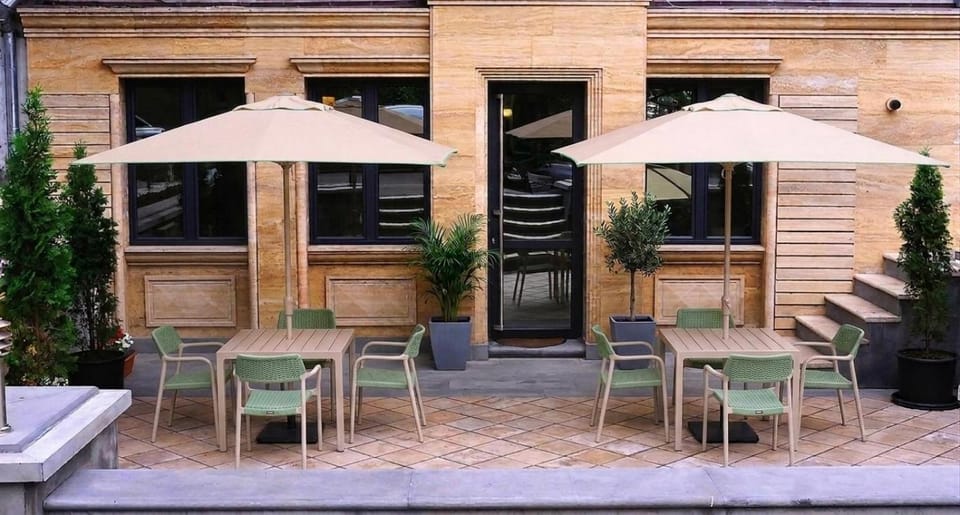 Property building, Communal lounge/ TV room, Garden, Seating area