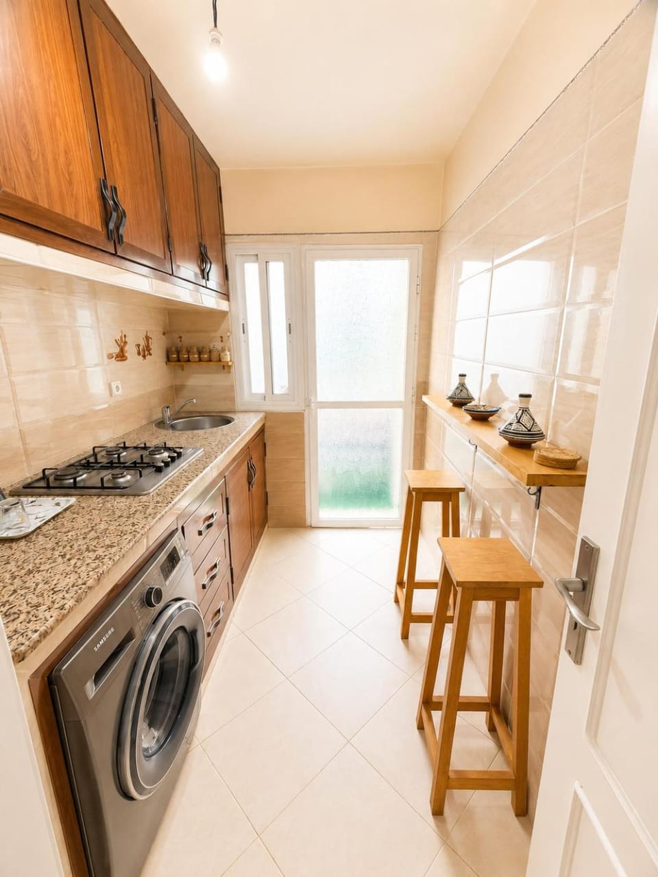 Kitchen or kitchenette, Communal kitchen, Public Bath, Public Bath, Public Bath, VIP, VIP, kitchen, kitchen