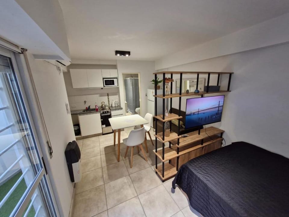 Monoambiente con patio en Pichincha Apartment in Rosario