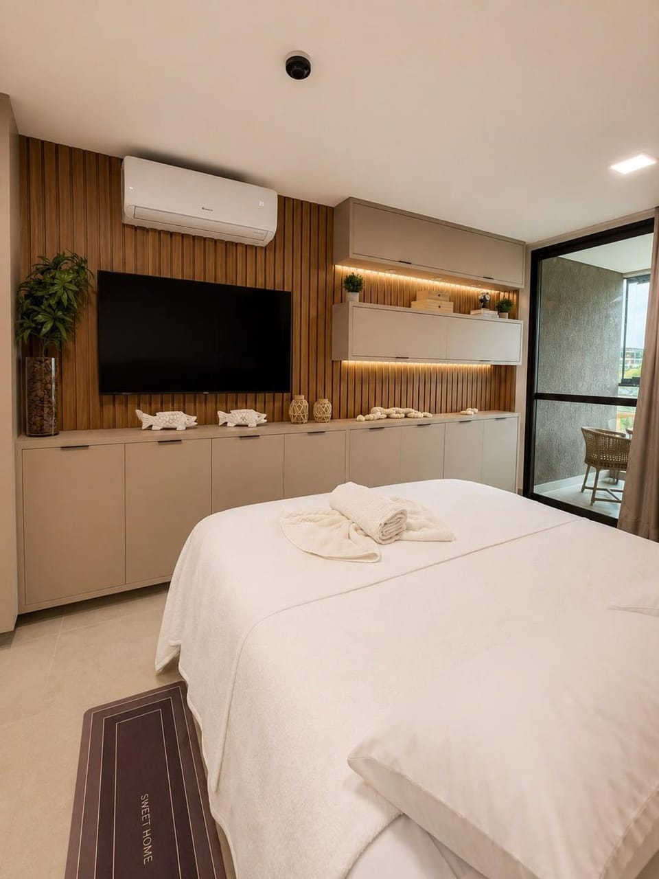 Living room, Bedroom