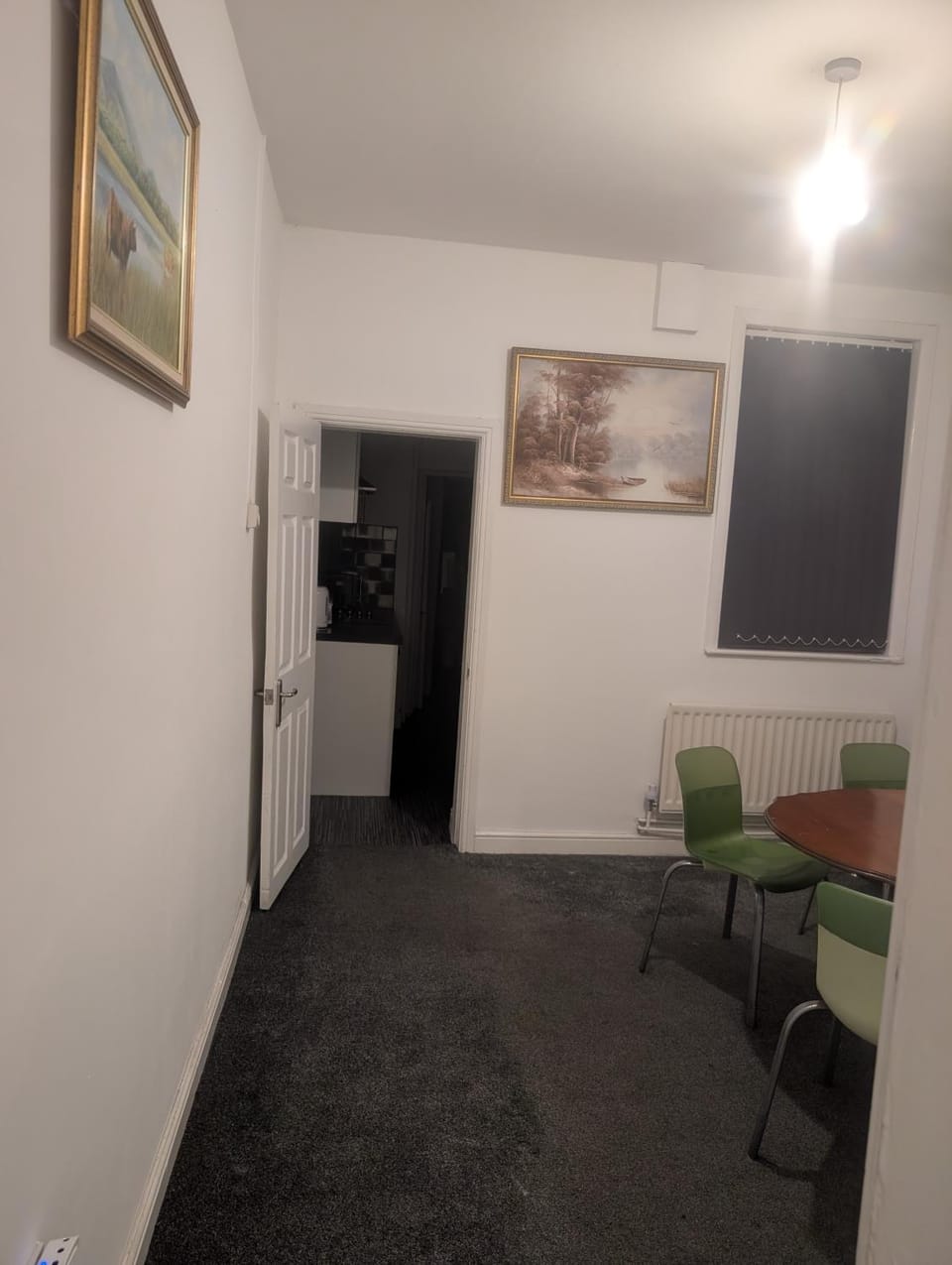 Rossy Cosy 3-Bedroom Apartment Apartment in Stoke-on-Trent