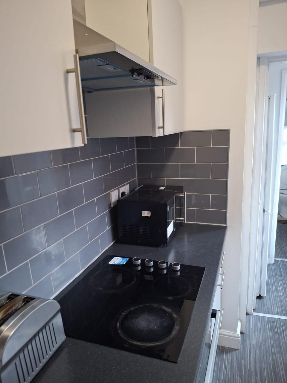 Rossy Cosy 3-Bedroom Apartment Apartment in Stoke-on-Trent