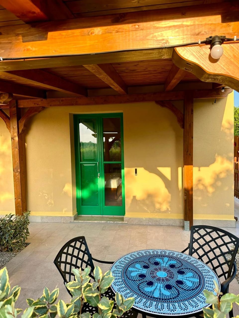 Property building, Patio, Day