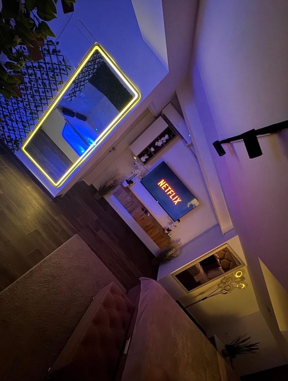 SKY 3 SpaNish apartment Apartment in Serbia