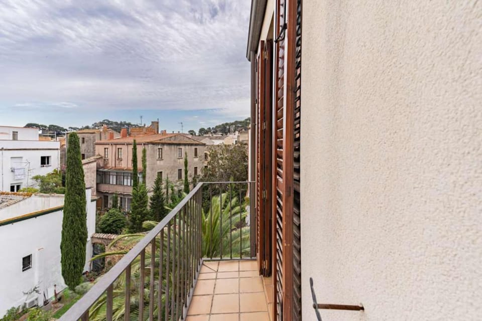 View (from property/room), Balcony/Terrace, Balcony/Terrace, City view