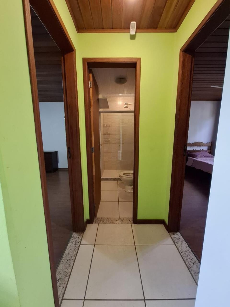 Quarto suite e sala no Centro Bed and Breakfast in Nova Friburgo