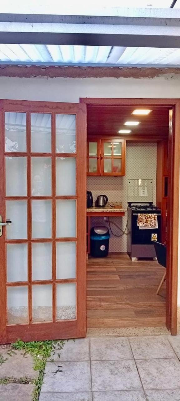 Quarto suite e sala no Centro Bed and Breakfast in Nova Friburgo