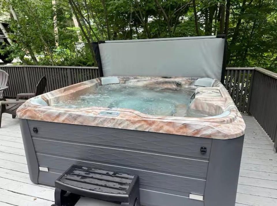 Hot Tub