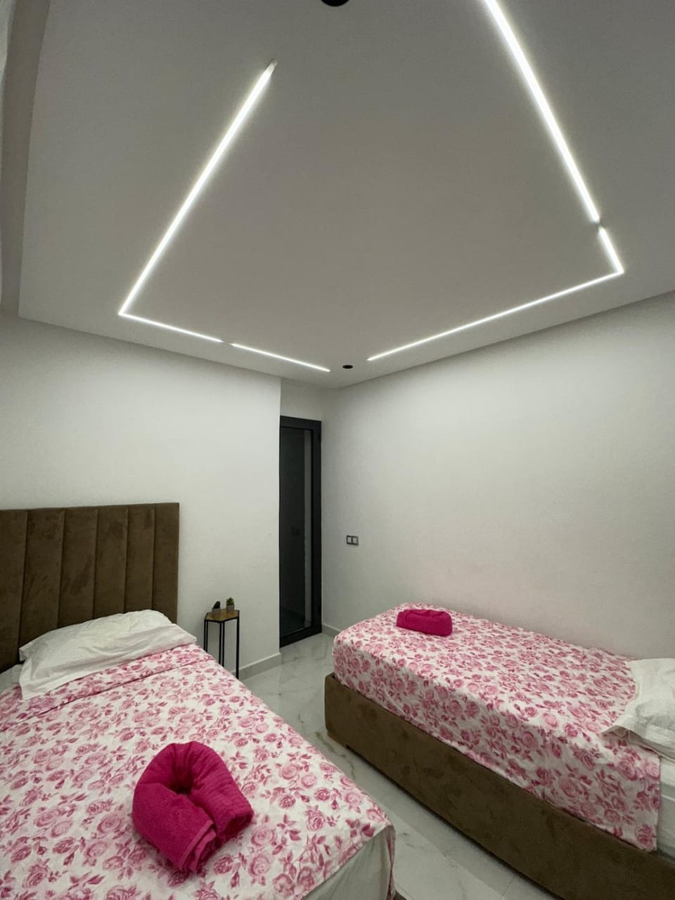 Sunny&Modern Apt,1 Min to martil Beach Apartment in Tangier-Tétouan-Al Hoceima