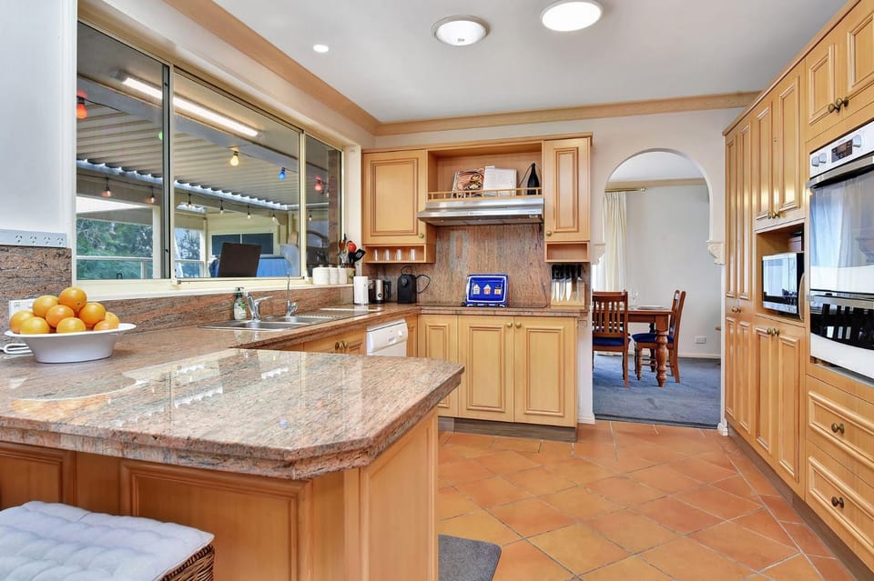 Lakeside Drift House in Lake Macquarie