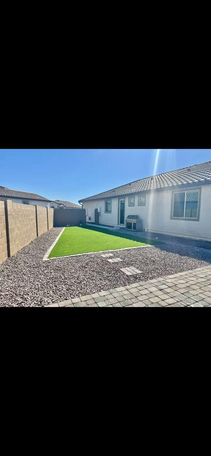 Modern Private Casita Close to Zoo-Casino-Stadium Bed and Breakfast in Glendale