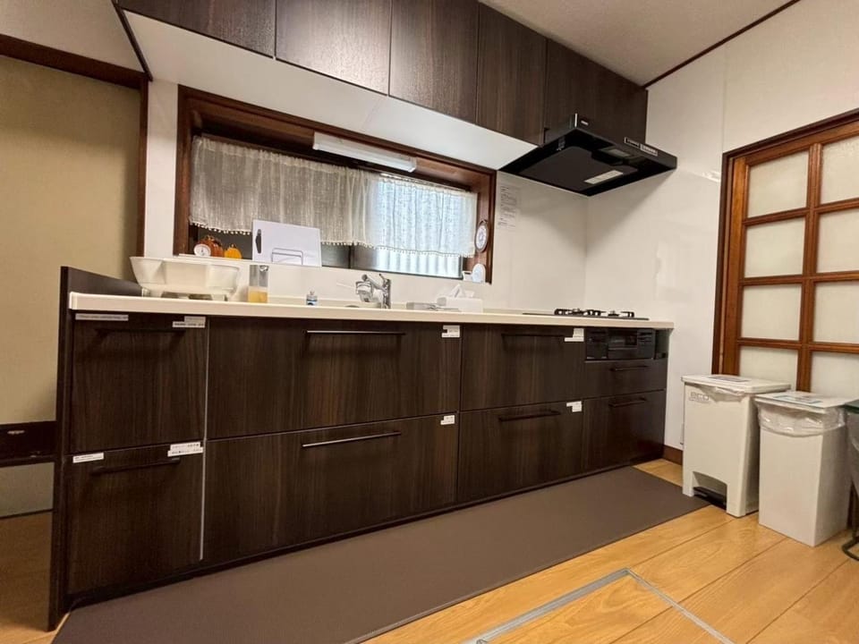Guesthouse Fukuura Port - Near Atami & Hakone Bed and Breakfast in Kanagawa Prefecture