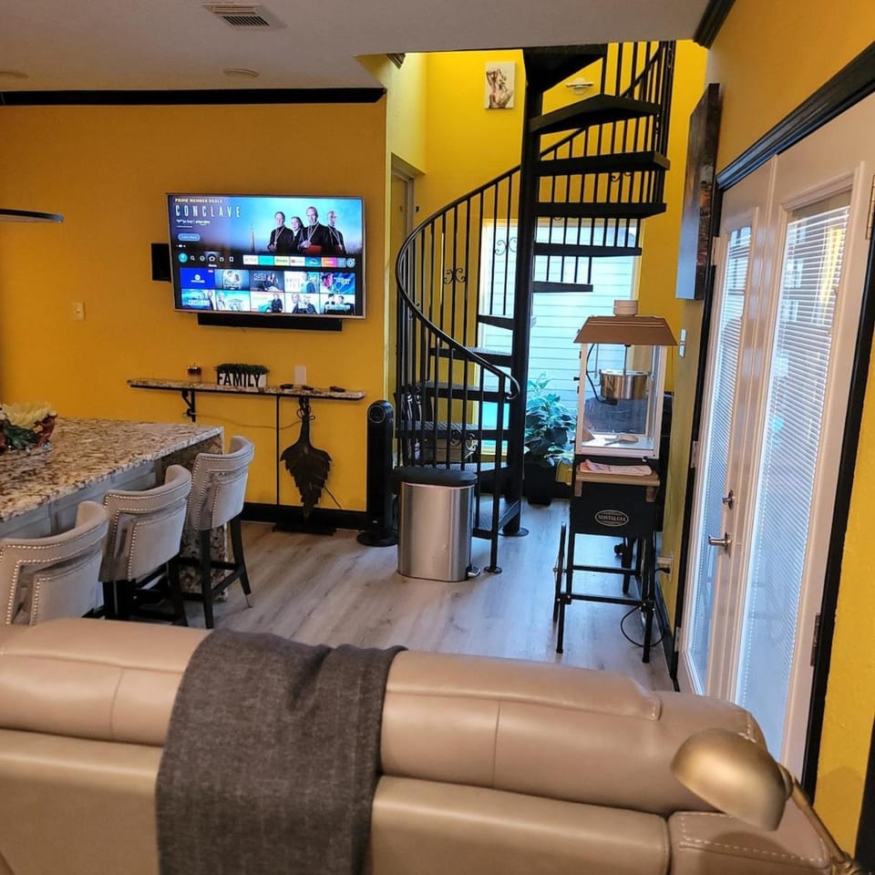 Houston Sweet Spot Townhouse House in Harris County