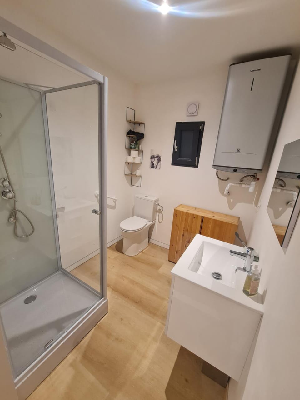 Shower, Toilet, Bathroom