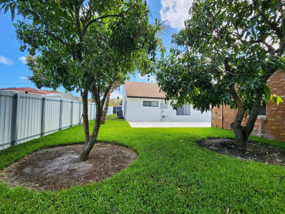 Property building, Day, Natural landscape