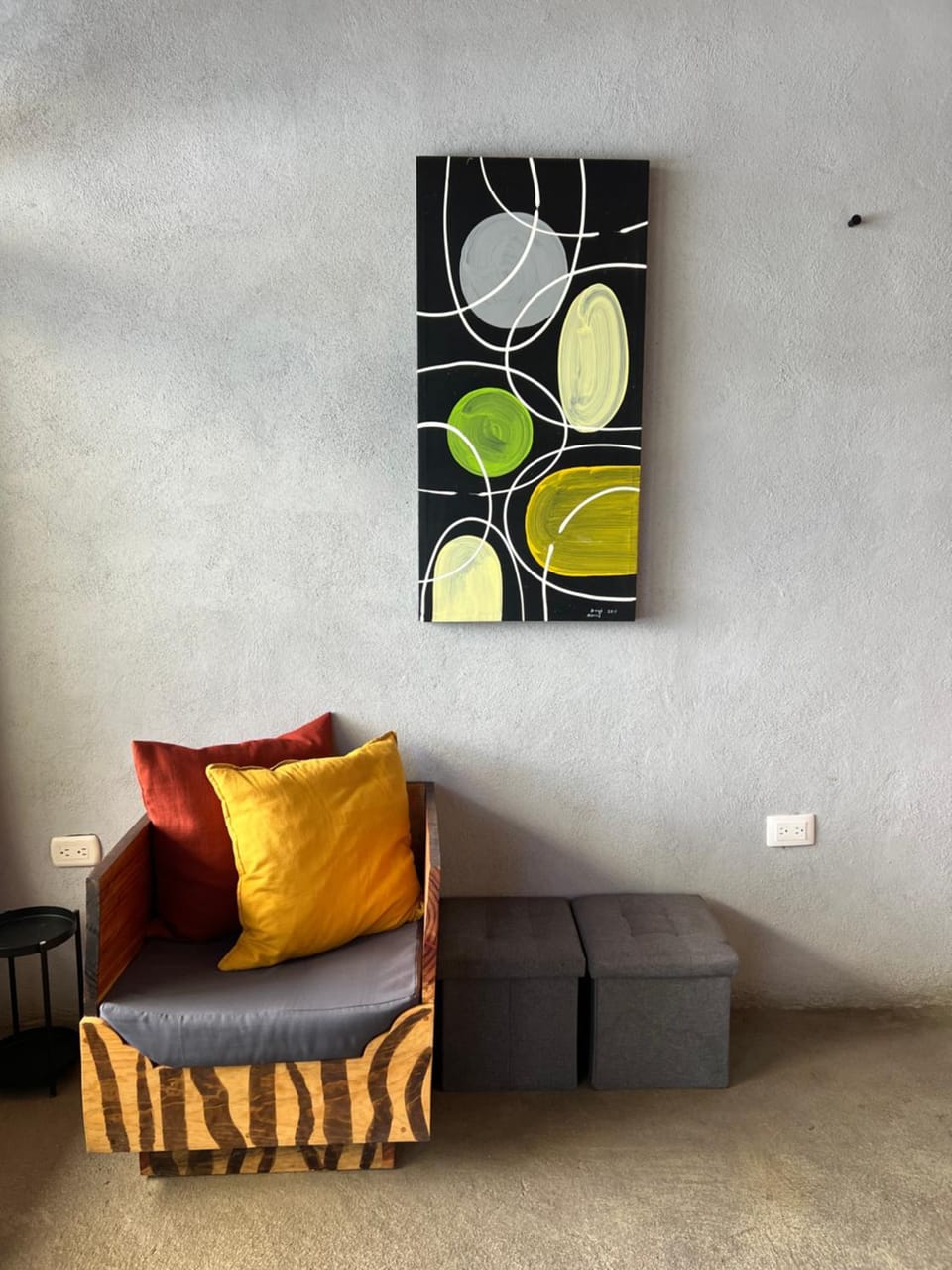 Decorative detail, Seating area