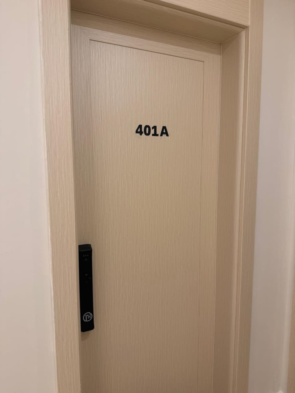 شقه غرفه وصاله بدخول ذاتي a Apartment in Al Khobar