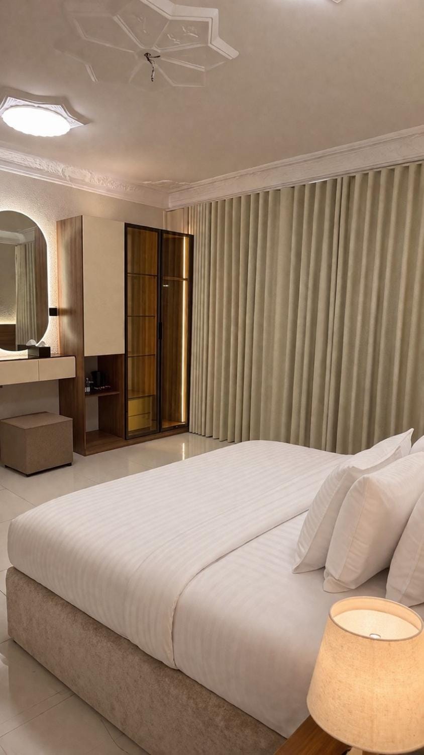 شقة بغرفه نوم ماستر وصاله بدخول ذاتي Apartment in Medina