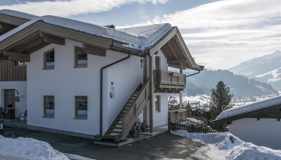 Property building, Natural landscape, Winter, Mountain view