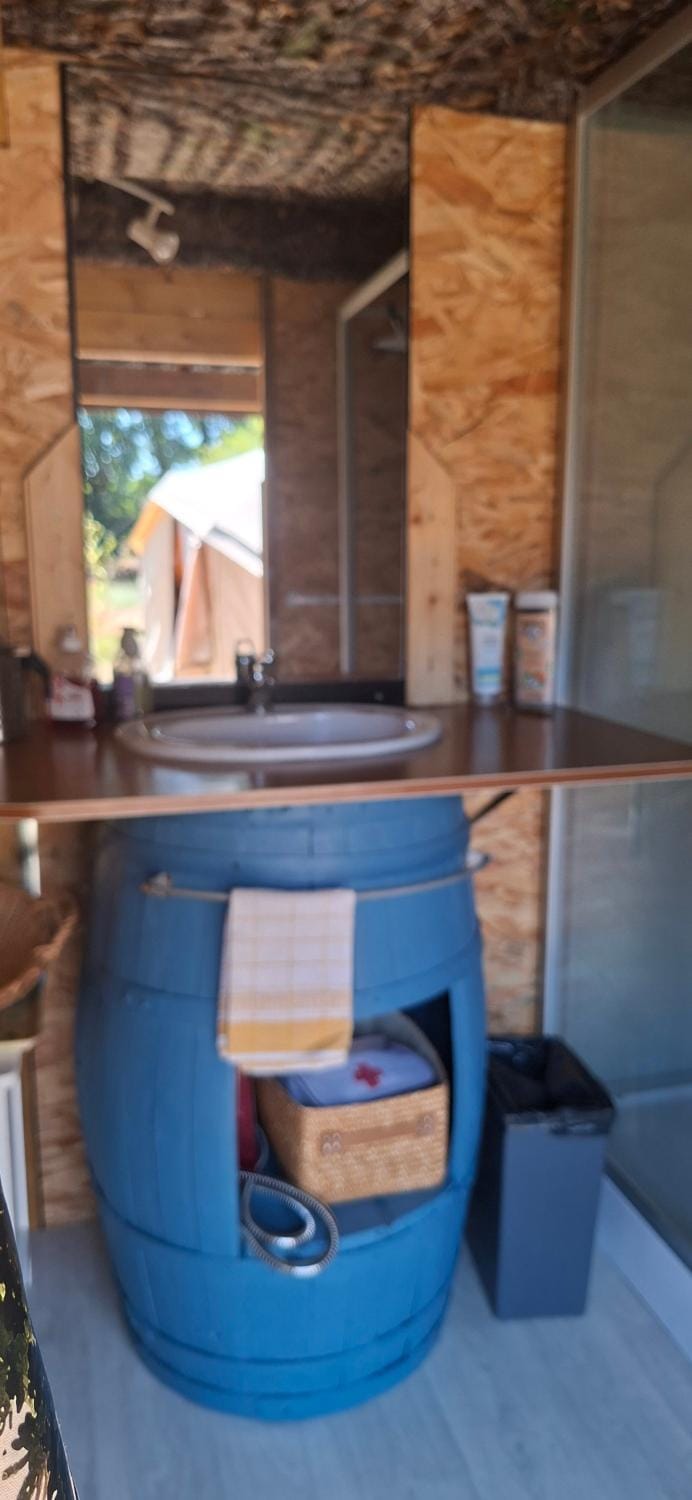 Logement insolite tente glamping Luxury tent in Pays de la Loire