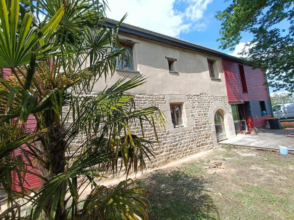 maison spacieuse avec Spa et cinéma pour famille ou groupe House in Brittany