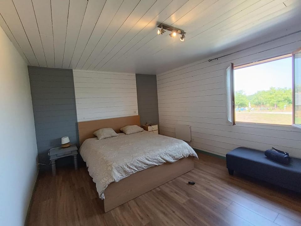 maison spacieuse avec Spa et cinéma pour famille ou groupe House in Brittany