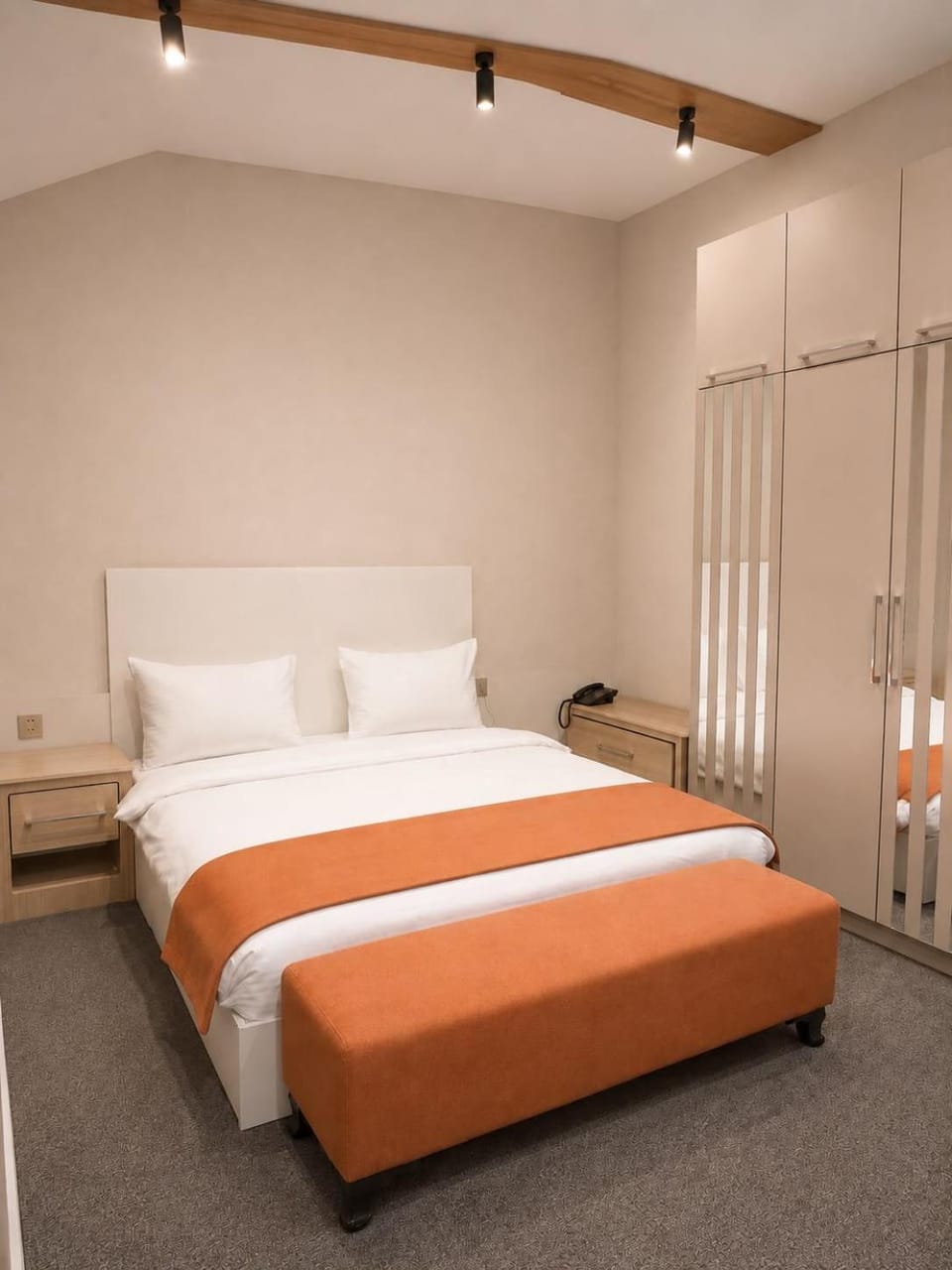 Bed, Photo of the whole room, Bedroom, wardrobe