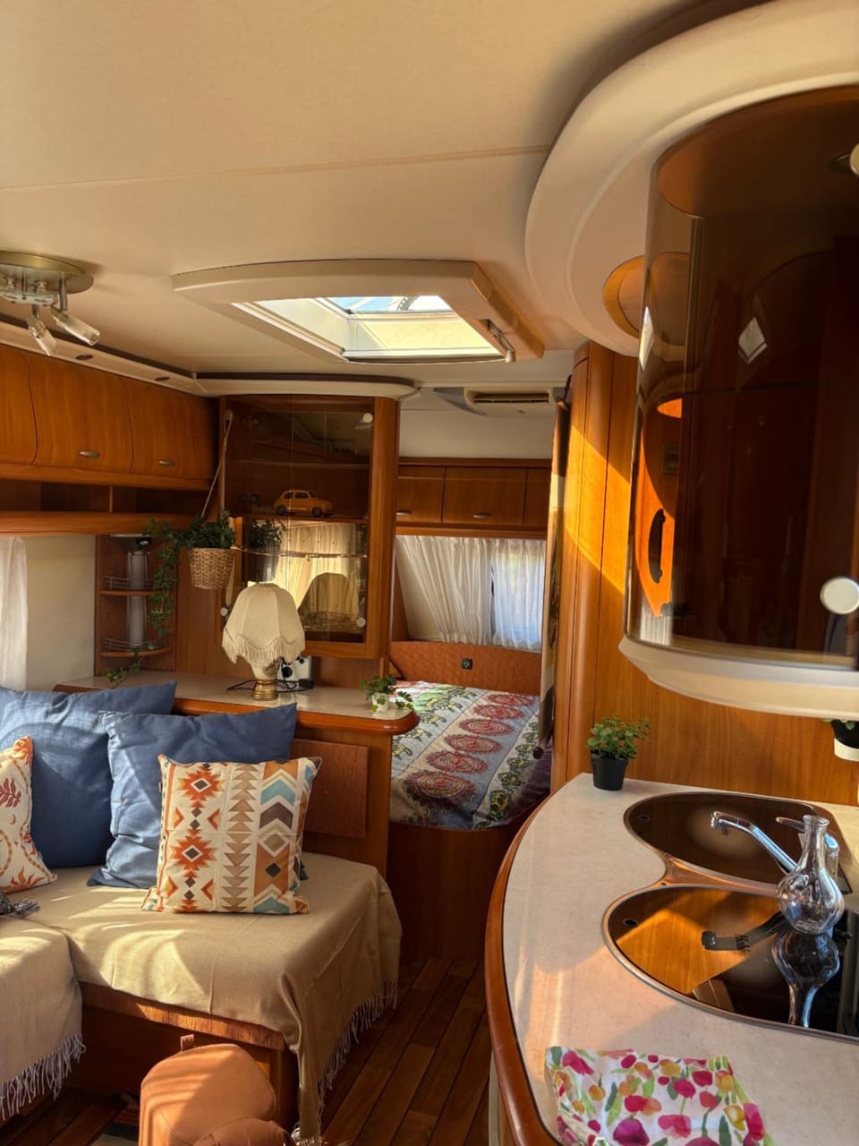 Clementine the Caravan Luxury tent in Sardinia