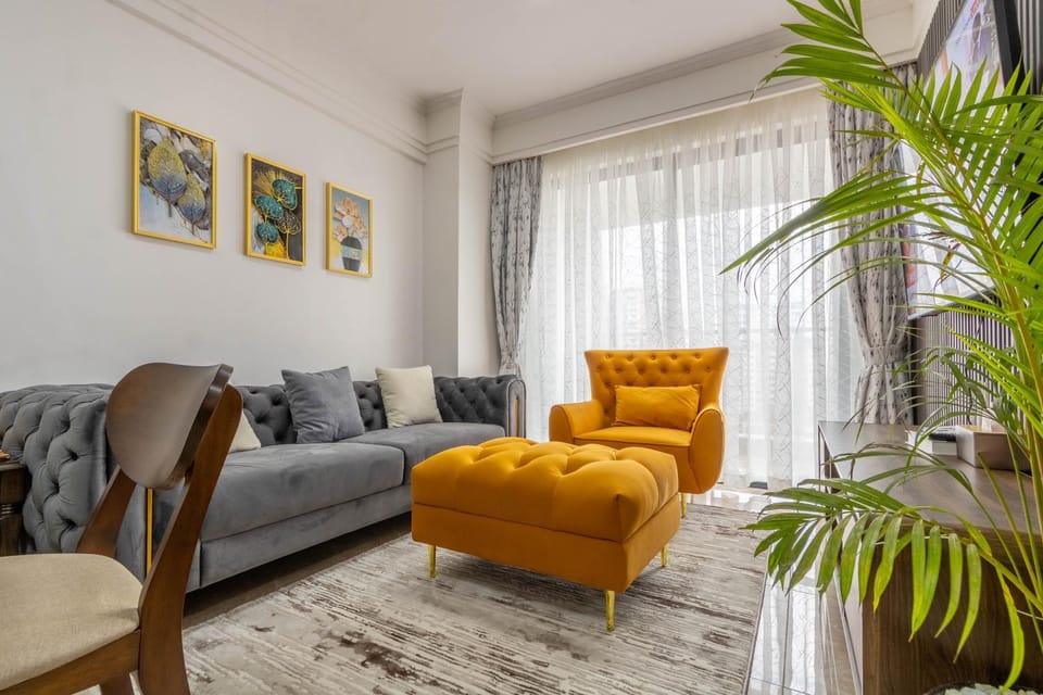 Living room, Seating area