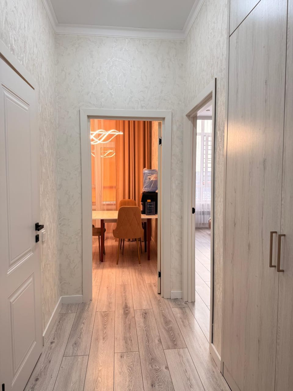 Property building, Facade/entrance, Location, flat iron, hair dryier, wardrobe