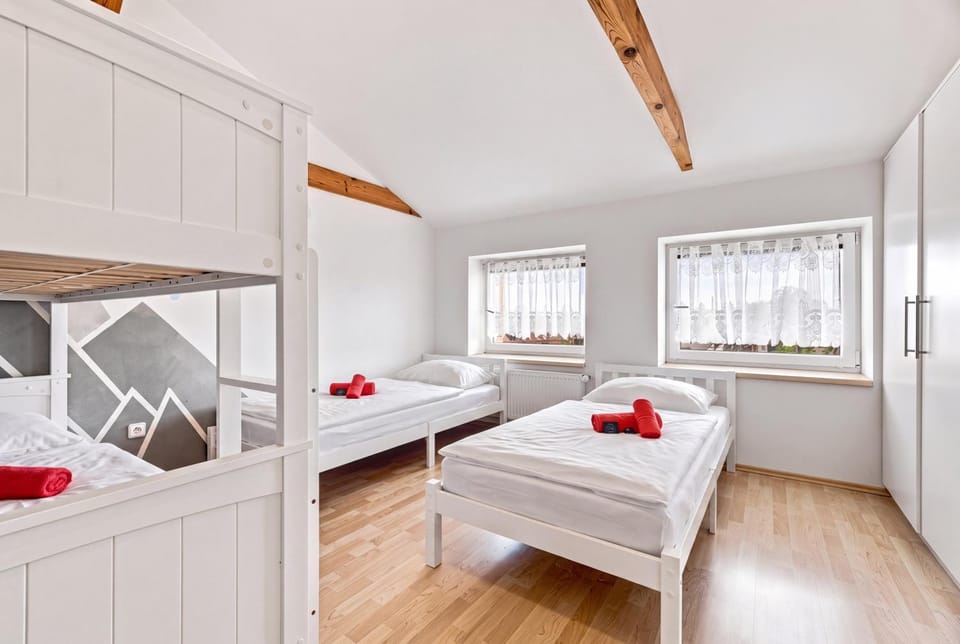 Bed, Bedroom, bunk bed