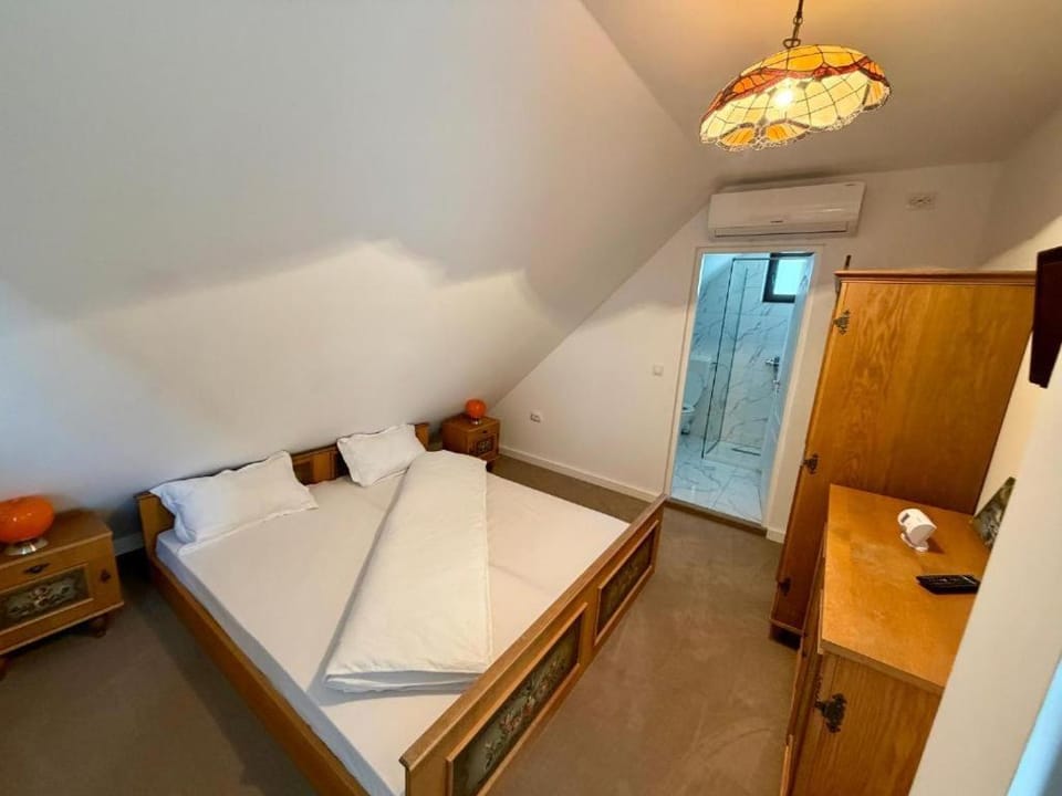 Casa cu Dor Bed and Breakfast in Prahova, Romania