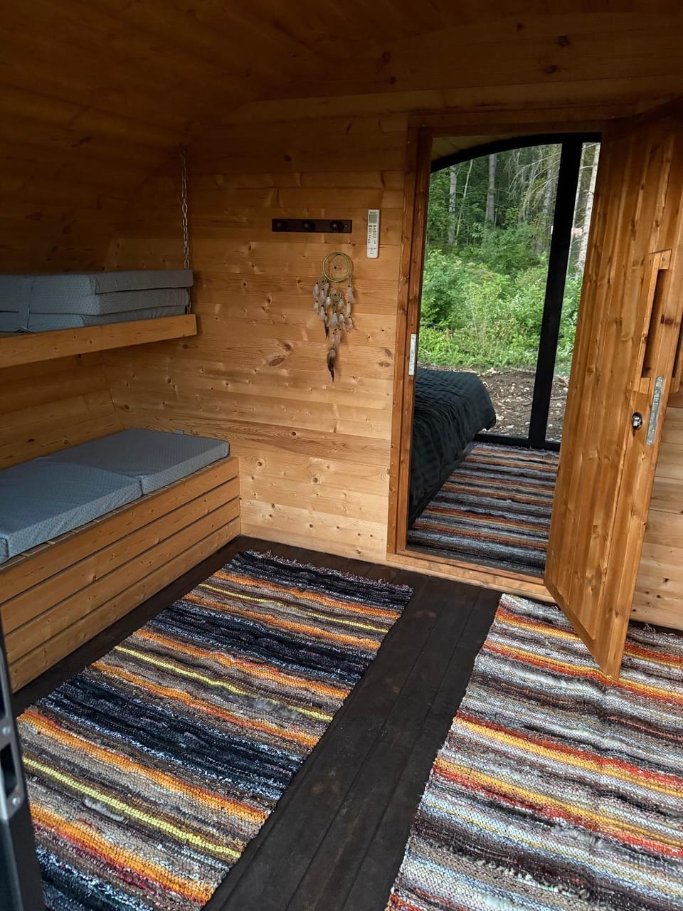 Bed, Photo of the whole room, Bedroom, bunk bed